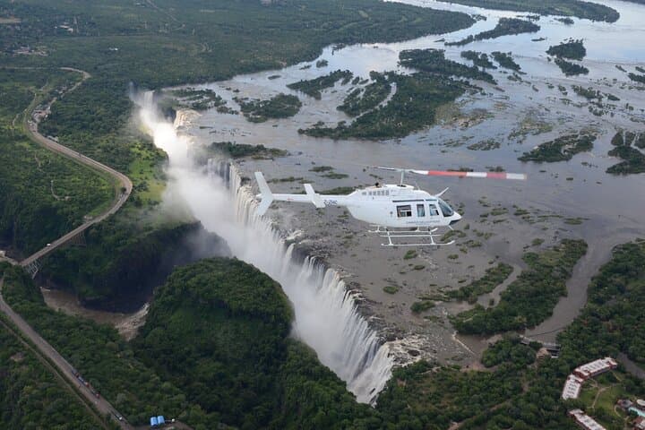 Victoria Falls Helicopter Flight: 12–13 Minute Aerial Tour photo 2