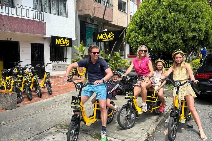 Medellín VIP Private Historic E‑Bike Tour with Lunch — Half‑Day City Highlights photo 5