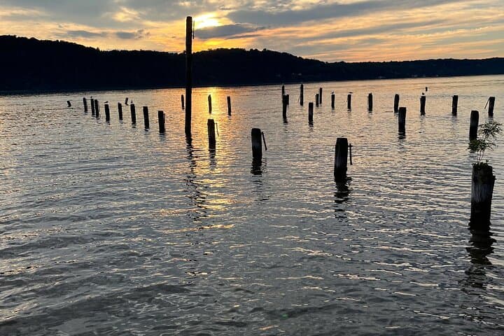 Midtown Express: Metro‑North Day Trip to Sleepy Hollow, Walkway Over the Hudson & Cold Spring photo 3