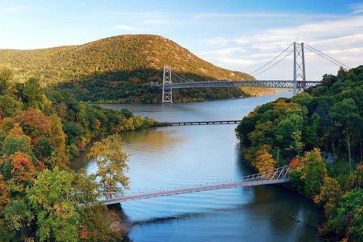 Midtown Express: Metro‑North Day Trip to Sleepy Hollow, Walkway Over the Hudson & Cold Spring photo 4