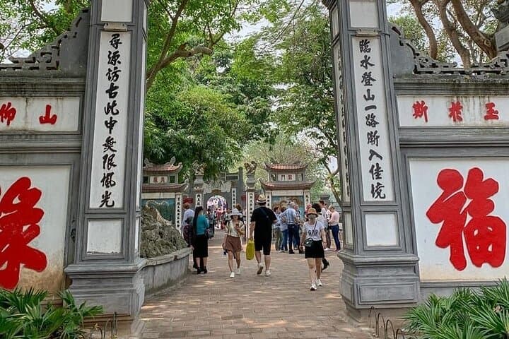 Hanoi Shore Excursion: Private City Tour from Ha Long Cruise Port photo 5