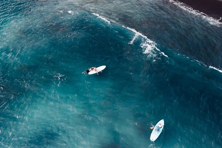 Stand-Up Paddle Rental & Reef Surfing in Tarrafal de São Nicolau photo 3