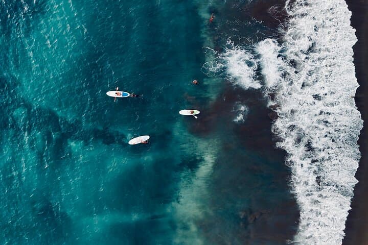 Stand-Up Paddle Rental & Reef Surfing in Tarrafal de São Nicolau