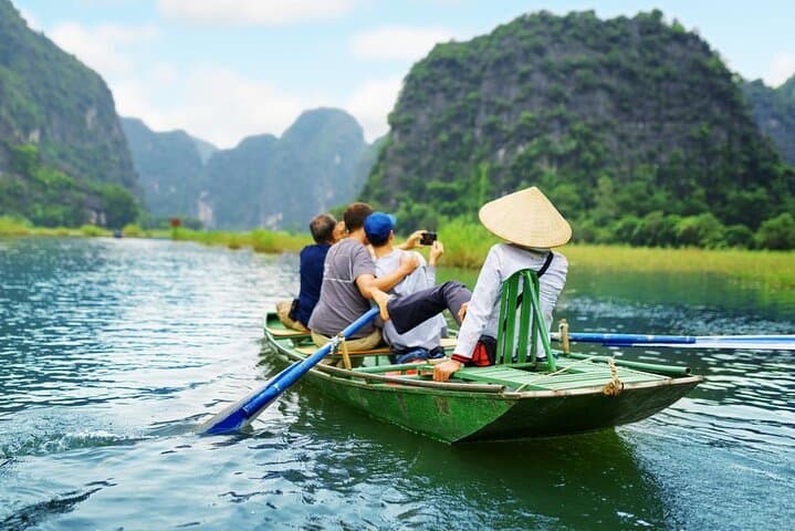 17-Day Vietnam Highlights: Hanoi to Ho Chi Minh — Culture, Caves & Coastal Cruises photo 5