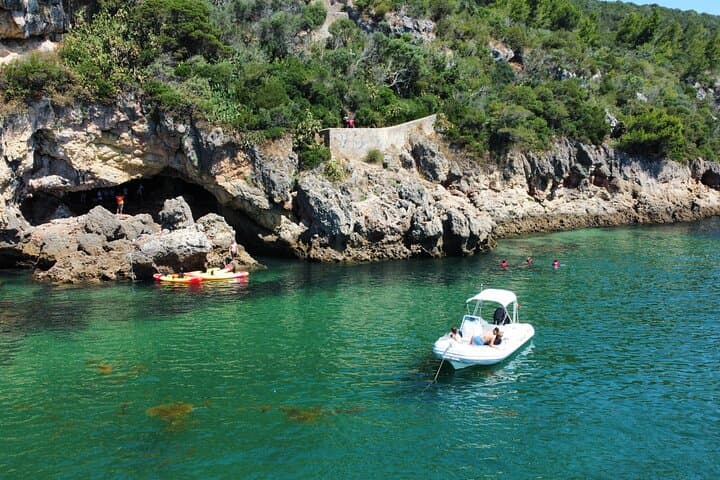 Setúbal to Arrábida: Two-Hour Boat Adventure and Snorkel photo 3