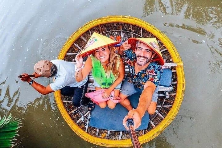 Hoi An Cam Thanh Basket Boat, Crab Fishing & Market Cooking Eco Tour