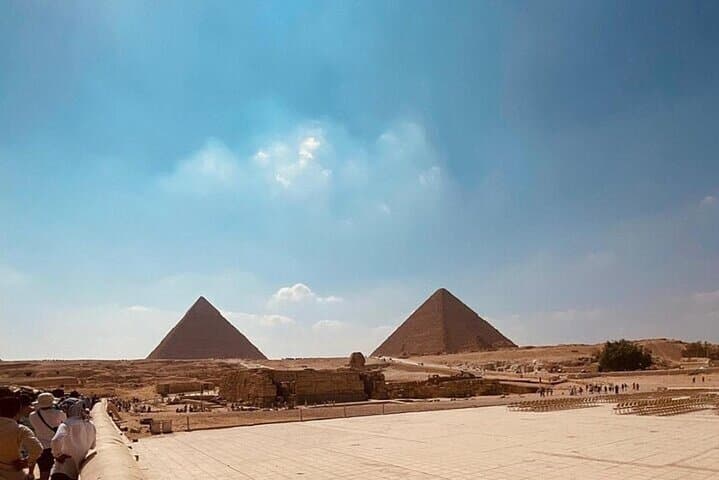 Cairo Day Tour: Pyramids of Giza & Egyptian Museum Guided Excursion photo 4