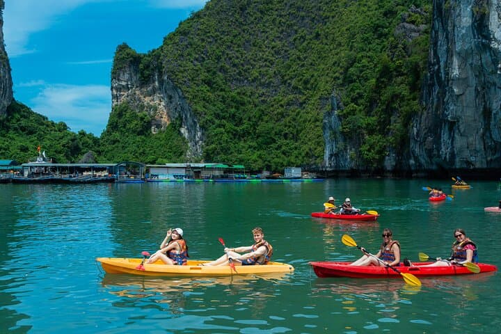 Overnight Amanda Deluxe Cruise in Ha Long Bay: 2-Day, 1-Night Luxury Escape photo 6