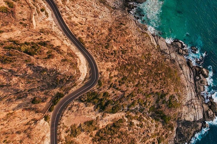 Cape Peninsula Private Tour: Boulders Beach Penguins, Chapman's Peak & Cape Point photo 2
