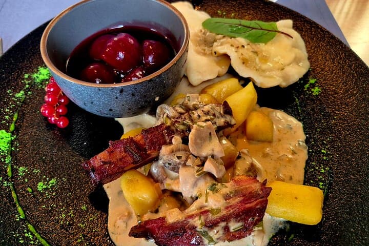 Gdańsk Food & Sightseeing Tour with Bart: Old Town Eats, Vodka and History photo 5