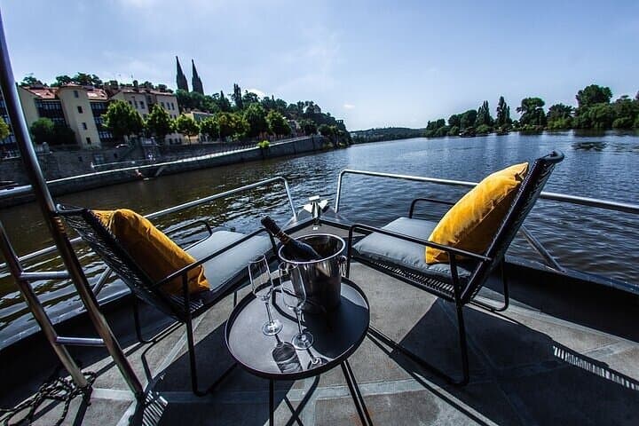 Prague Private Two-Boat Vltava Cruise with Unlimited Beer or Prosecco photo 4