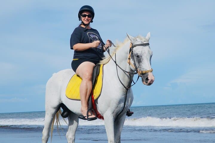 Unmissable Horseback Riding on Sanur Beach at Sunrise photo 5