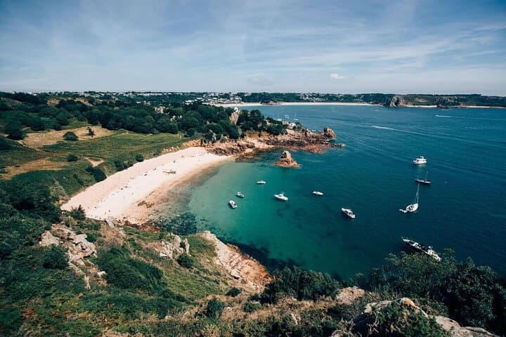 Self-Guided Jersey Road Trip: 40-Mile Coastal and Heritage Itinerary