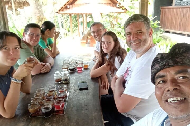 Ubud Day Tour: Tirta Empul, Tegalalang Rice Terrace & Waterfall photo 2