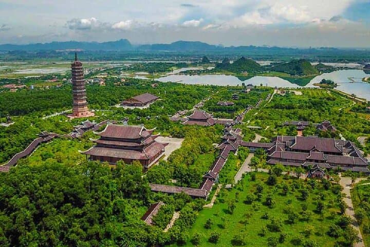 Bai Dinh, Mua Cave & Trang An: Ninh Binh Day Trip Guide photo 5