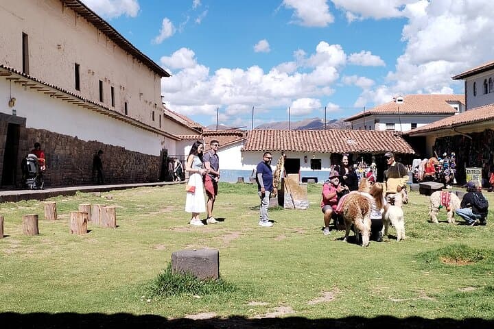 Cusco Cultural and Historic Walking Tour with Local Drinks photo 4