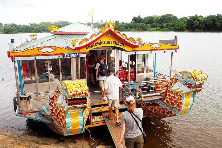Hue Imperial Citadel & Dragon Boat Adventure: Full-Day Small Group Tour photo 2