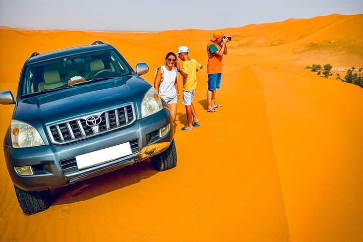 Merzouga 4x4 Excursion Around Erg Chebbi Dunes — Khamlia, Mefes & Nomad Lunch