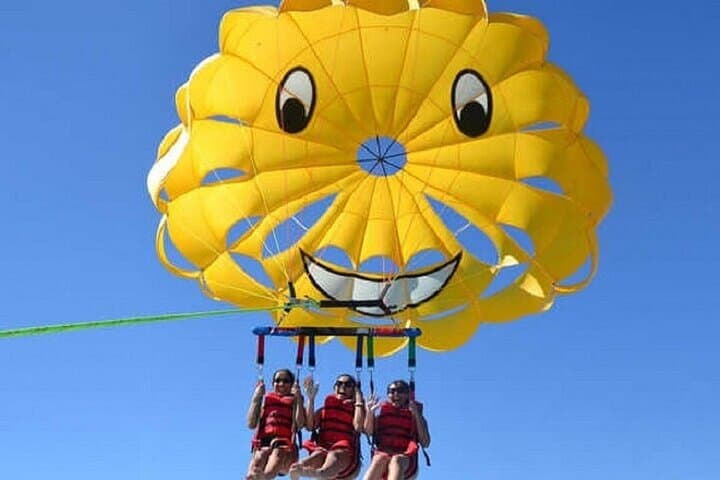 Orange Bay Parasailing & Snorkeling: Hurghada Red Sea Day Trip photo 5