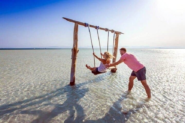 Orange Bay Parasailing & Snorkeling: Hurghada Red Sea Day Trip photo 2