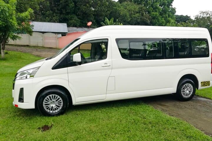 SJO to Río Perdido Lodge Private Transfer — San José Airport Shuttle to Guanacaste