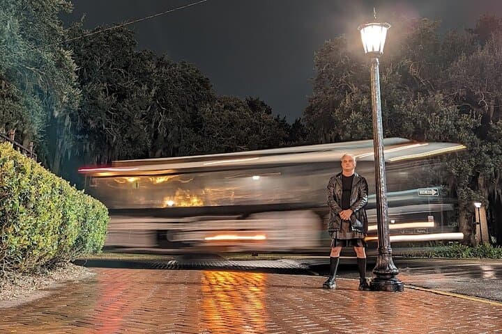 Savannah Ghost Tour with the Guy in the Kilt — Historic District Paranormal Walk & Bar Stops photo 4