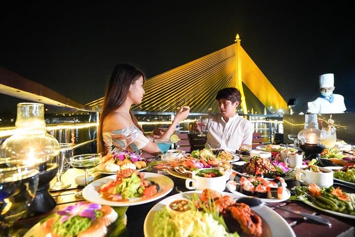 Bangkok Night Cruise: White Orchid Dinner on the Chao Phraya photo 5