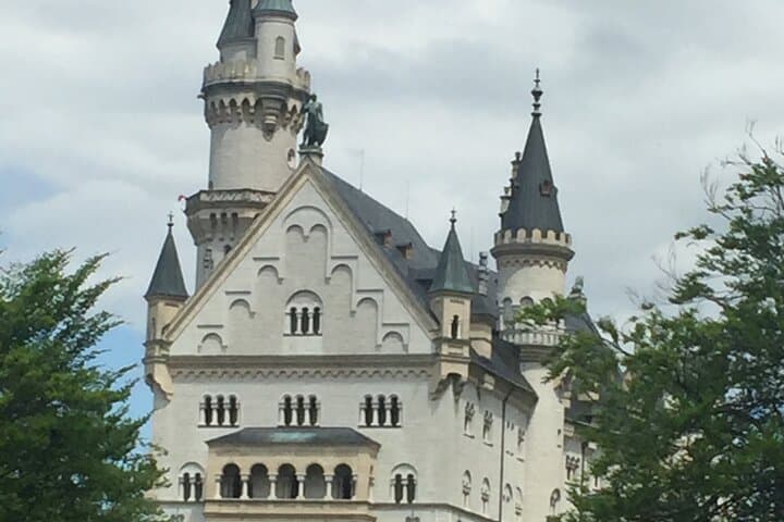 Private Munich Day Trip: Neuschwanstein, Eagle's Nest & Rothenburg Highlights