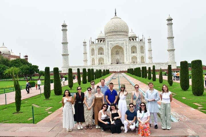 Taj Mahal Day Trip by Gatimaan Express: Taj Mahal, Agra Fort & Baby Taj in One Day photo 6