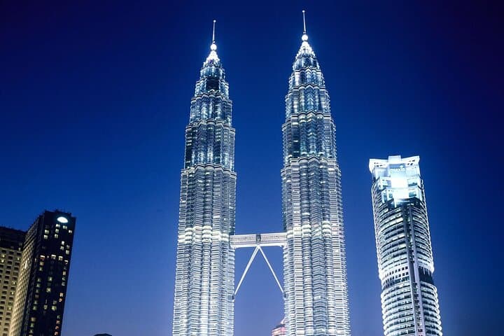 Full-Day Kuala Lumpur Private City Tour with Batu Caves photo 3