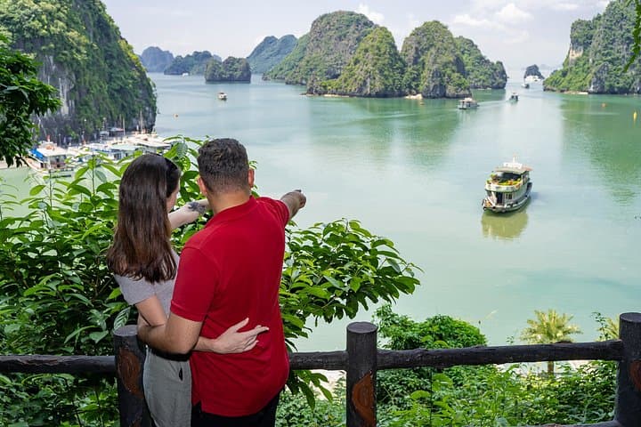 Halong Bay 2-Day Cruise: Sung Sot Cave, Titov Island & Kayaking photo 2