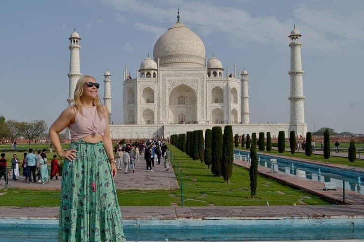 Two-Day Agra Tour: Taj Mahal, Agra Fort & Evening Cultural Show photo 1