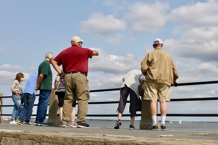 90-Minute Charleston Historic District Bus Tour: The Battery, Rainbow Row & Fort Sumter Views photo 4
