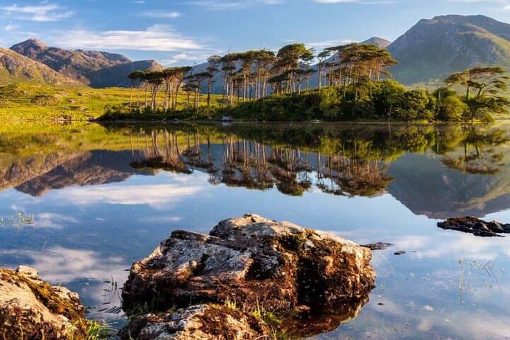 Connemara & Galway Private Chauffeur 2-Day Tour from Dublin — Scenic West Ireland Drive photo 2