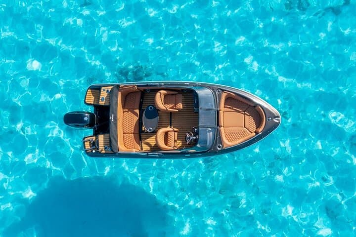 Private Hurghada Speedboat Dolphin Watching & Snorkeling Adventure photo 5