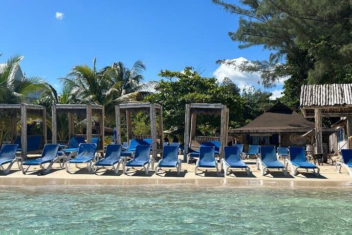 Private Firewater Pond & Secluded Bamboo Beach Tour from Ocho Rios