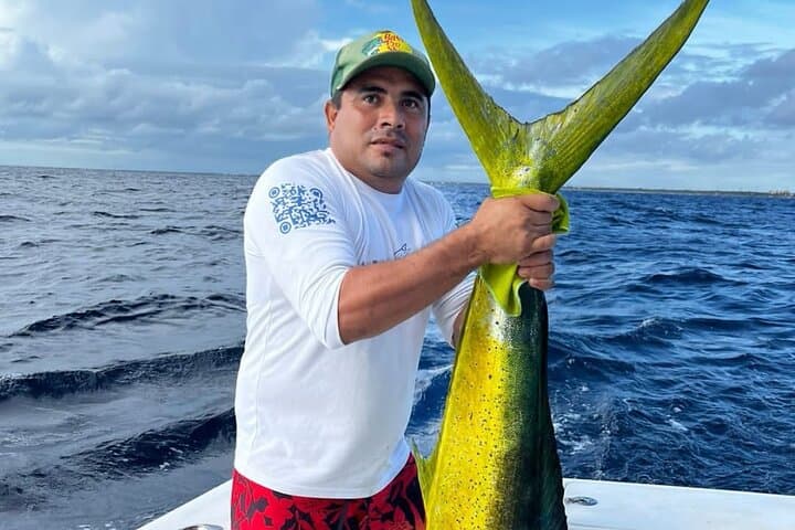 Private All-Inclusive Riviera Maya Deep-Sea Fishing Charter photo 5
