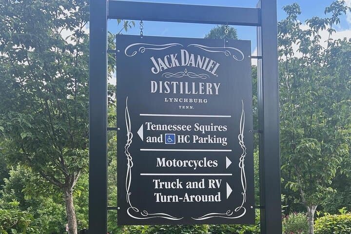 Private Jack Daniels Distillery and Dine Tour from Nashville — Lynchburg Whiskey Experience photo 2