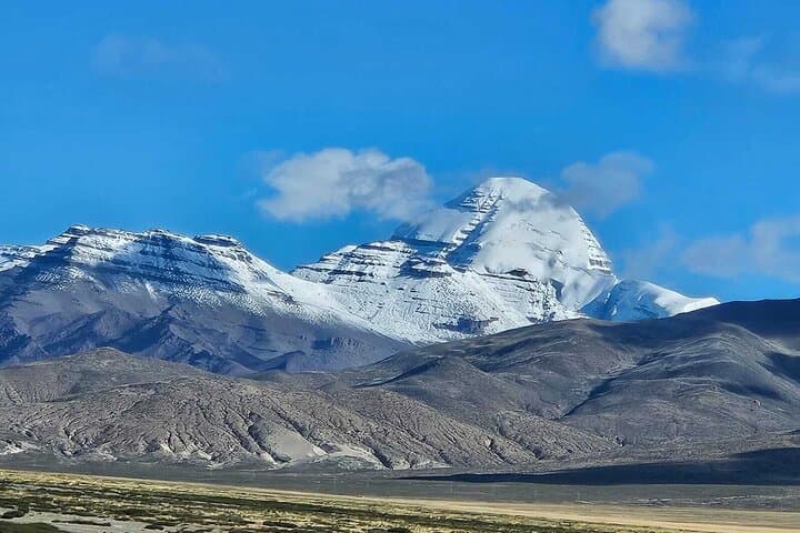Kailash Mansarovar Overland: 14-Day Pilgrimage & Kora Trek photo 2