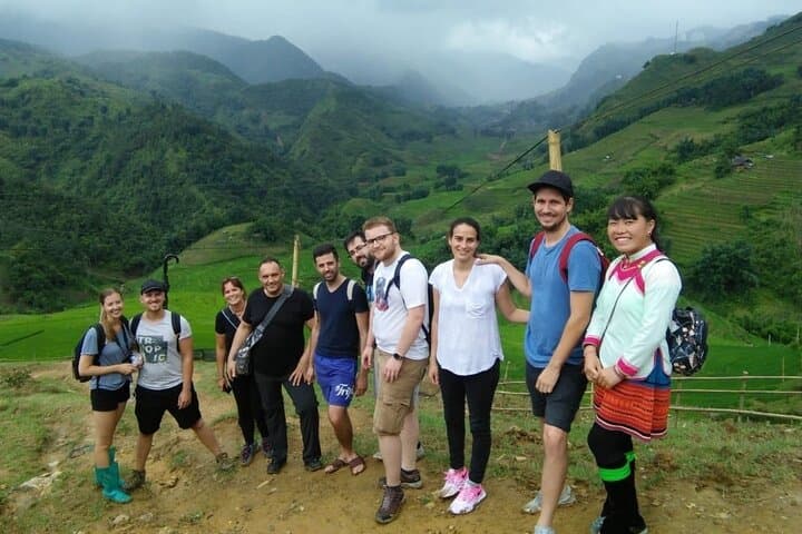 Sapa One-Day: Red Dao Herbal Bath, Love Waterfall & O Quy Ho Pass photo 2