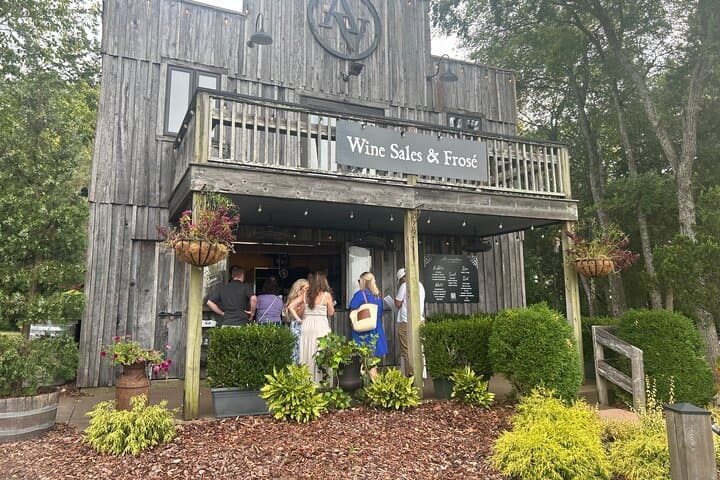 Private Arrington Vineyards & Franklin Dine: Half-Day Wine Tour from Nashville photo 4