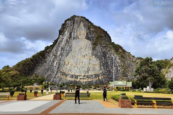 Temples & Cultural Tour Pattaya: Wat Yan, Wihan Sian & Khao Cheejan Highlights photo 2