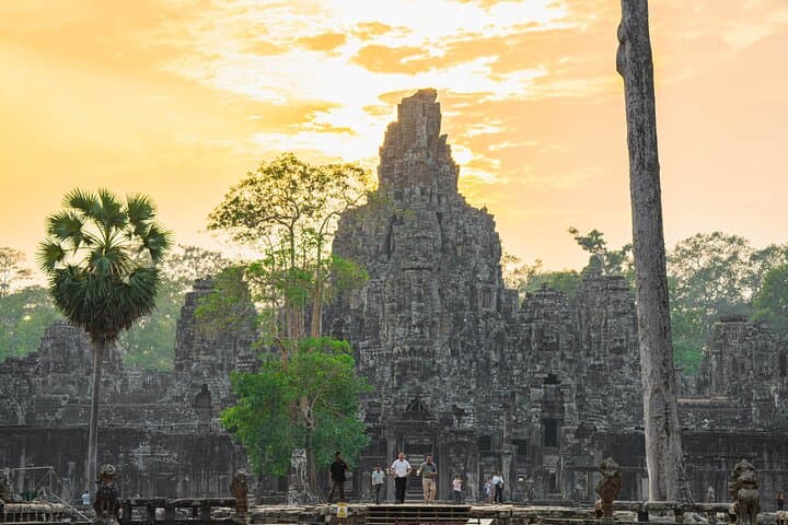 Angkor Wat Sunrise Private Tour with Breakfast and Full-Day Angkor Complex photo 6