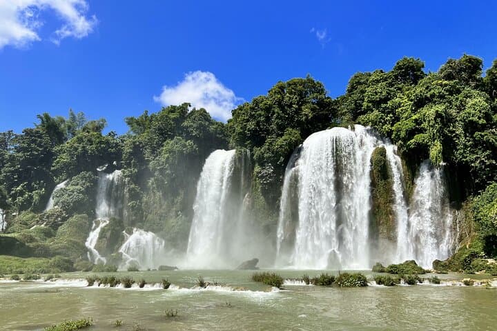 Ban Gioc Waterfall Full-Day: Cao Bang Geopark, Nguom Ngao Cave & Angel Eye Mountain photo 5