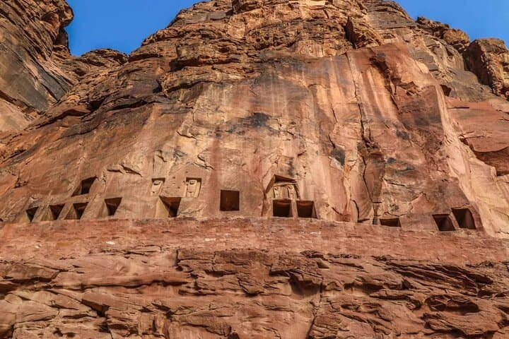 Dadan & Jabal Ikmah Tour — Explore Ancient Tombs and Rock Inscriptions in AlUla photo 5
