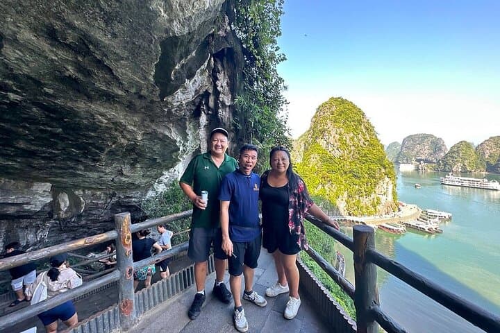 Luxury Halong Amethyst Day Cruise: Jacuzzi, Kayaking & Titop Summit from Hanoi photo 6