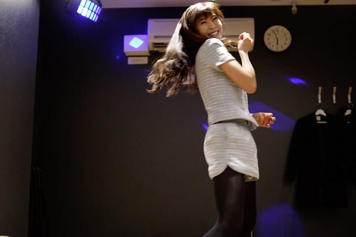 Shuffle Dance in Tokyo: Intermediate Class with a TikTok Pro in Shinjuku photo 5