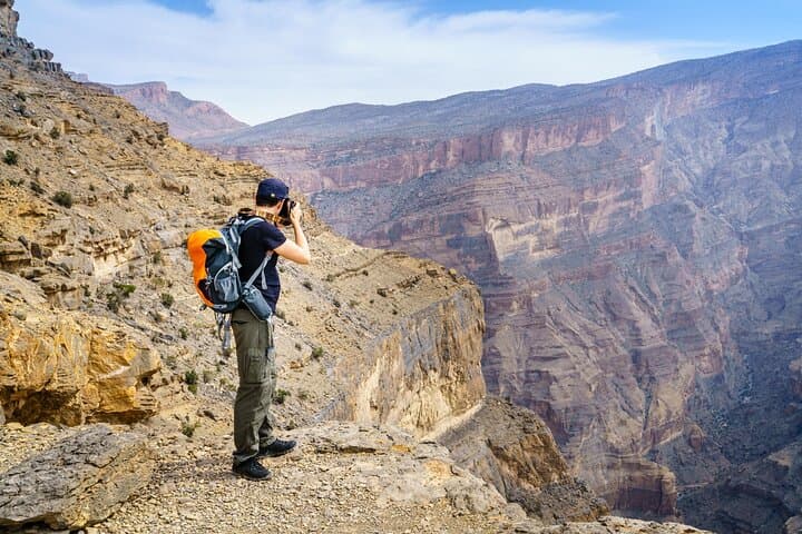 Nizwa & Jebel Shams: Oman’s Grand Canyon Full‑Day Adventure photo 6