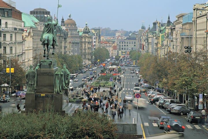 Prague self-guided smartphone walking tour: Old Town, Charles Bridge & Astronomical Clock photo 3