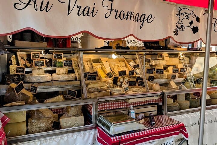 Breakfast in Spain, Lunch in France: Day Trip from Barcelona to Girona & Collioure photo 4
